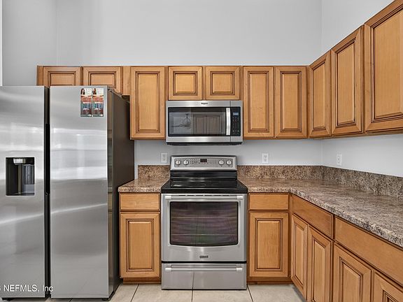 5th image of 456 BAY POINT Way N