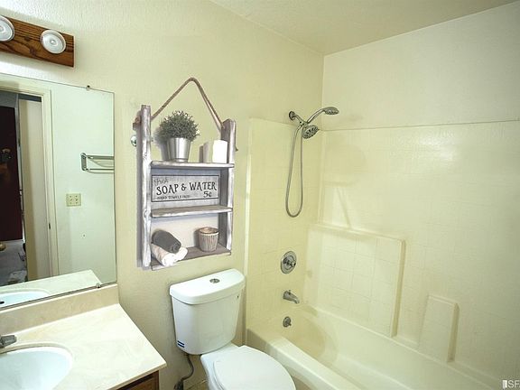 4th image of 240 N Bayshore Blvd APT 108