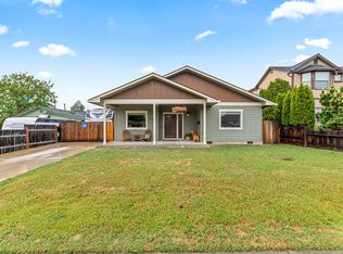 625 Cherry St, Central Pt, OR 97502