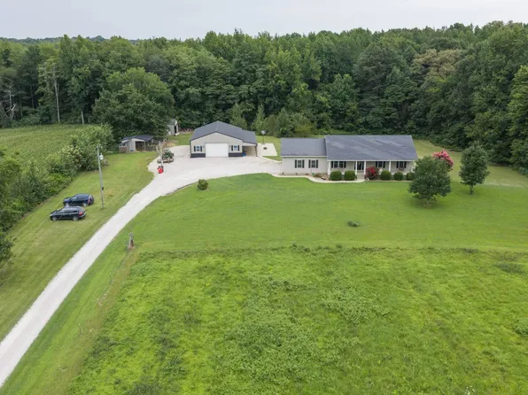 6547 Foster Rd, Owensboro, KY 42301
