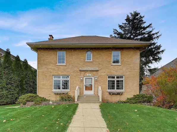 1348 Walnut St, Western Springs, IL 60558