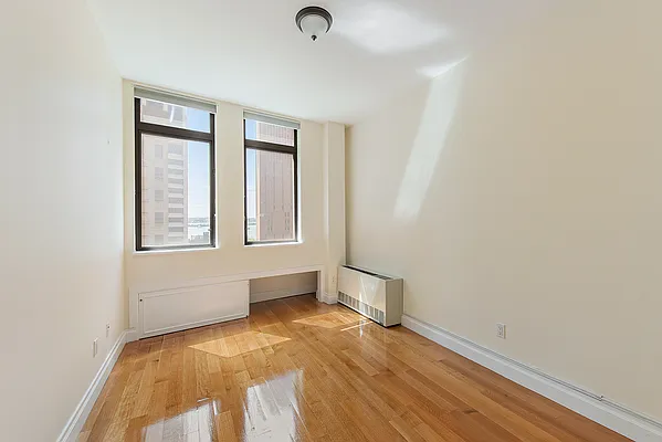 Rented by CORE | media 53