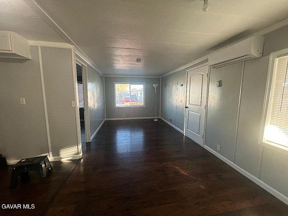 4th image of 3300 15th St W Space 57