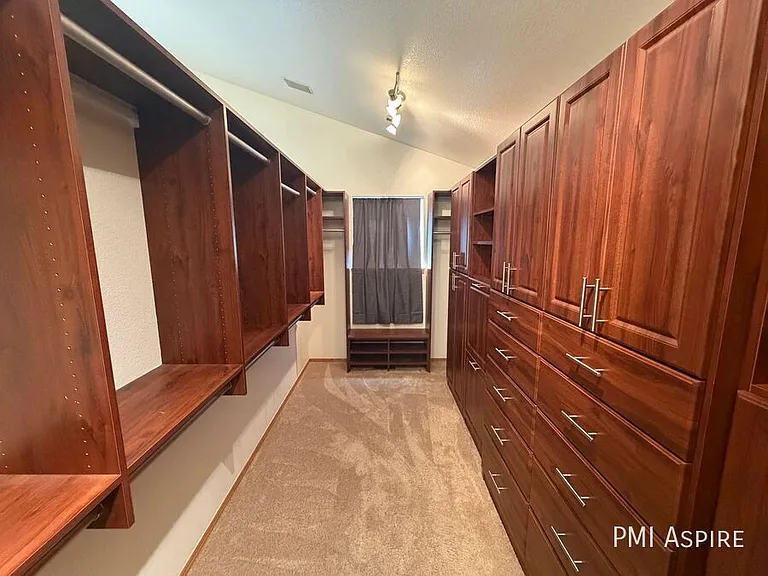 1424 Wildrose Dr — Photo 18