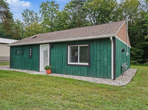 866 Kaypat Dr, Hope, MI 48628