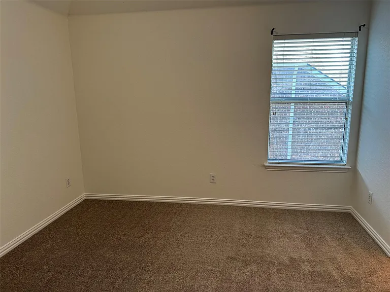 1612 Sweetbay Dr — Photo 13