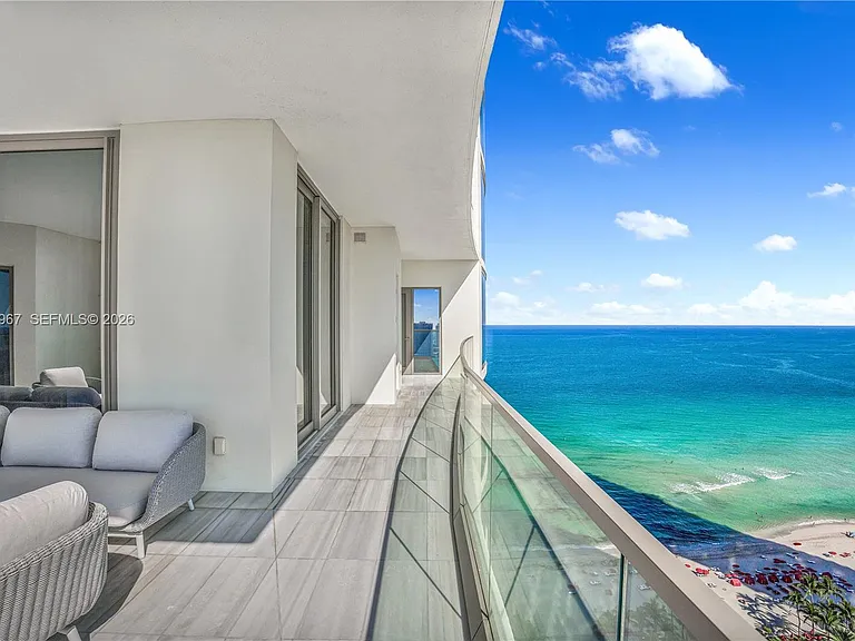 17901 Collins Ave #2404 — Photo 6