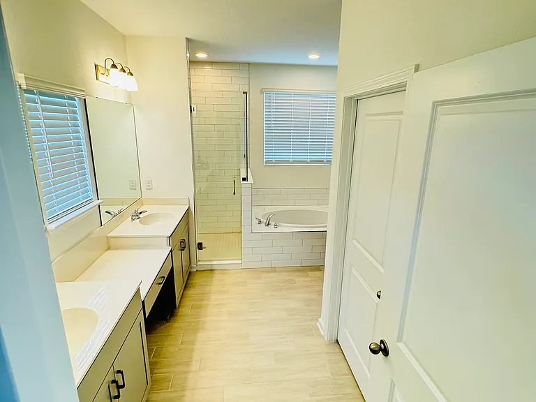 42 Golden Fern Dr — Photo 14