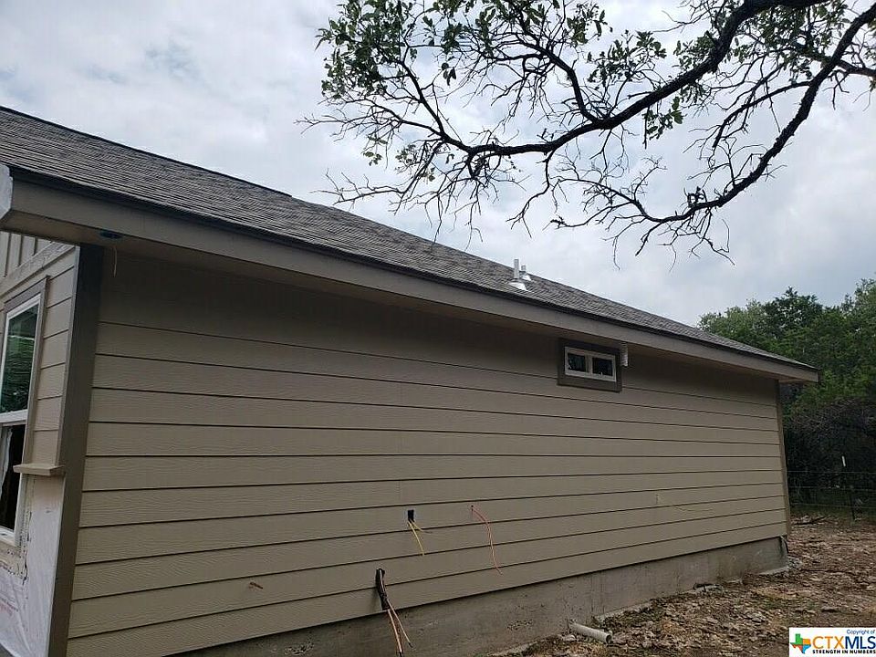 2nd image of 540 Canyon Bnd