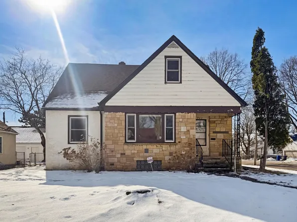 742 Nebraska Ave E, Saint Paul, MN 55106