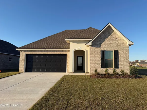 104 Mastermind Blvd, Youngsville, LA 70592