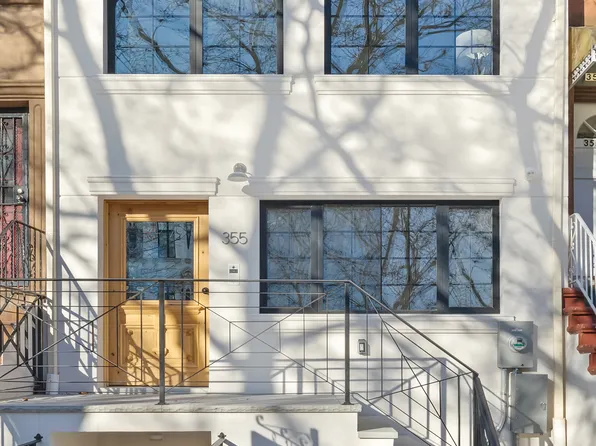 355 Monroe Street image 17 of 18