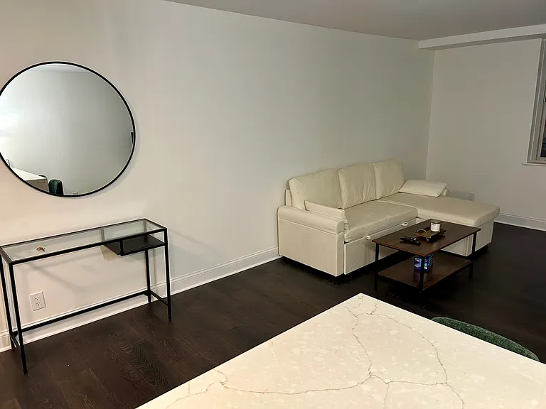 2030 N Adams St #1104 — Photo 10