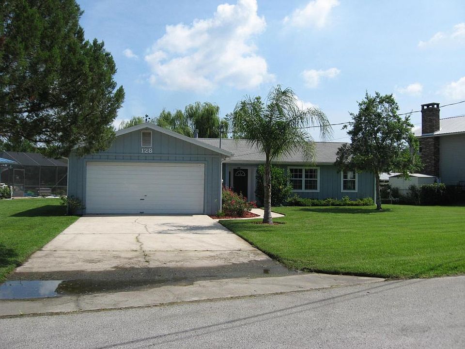 1st image of 128 Palm Trl E