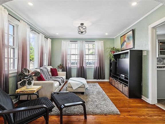 5th image of 8316 Green St