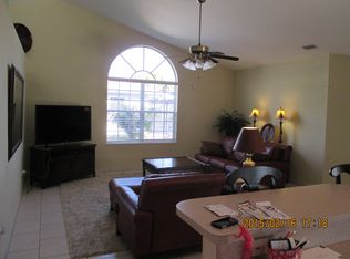 203 Hinds Rd, Arab, AL 35016