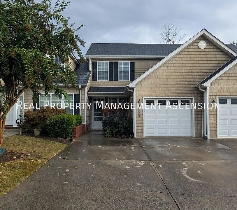1966 Oxford Ct