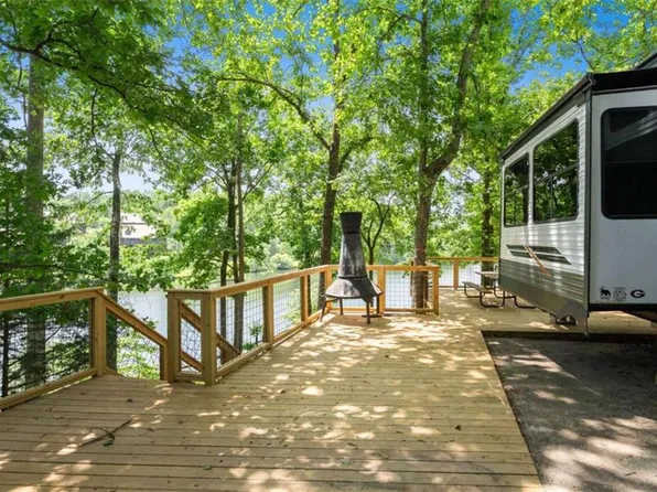 91 Magnificent Way, Cleveland, GA 30528