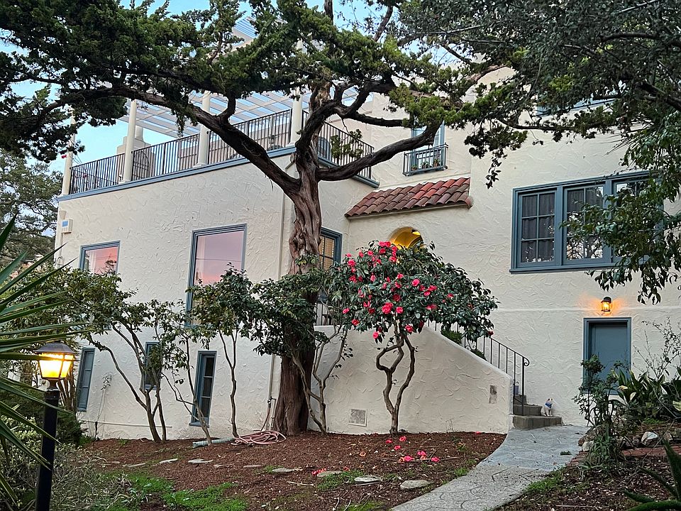 1st image of 825 The Alameda
