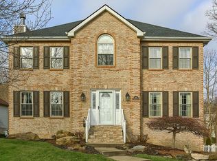149 Hampshire Dr, Cranberry Township, PA 16066