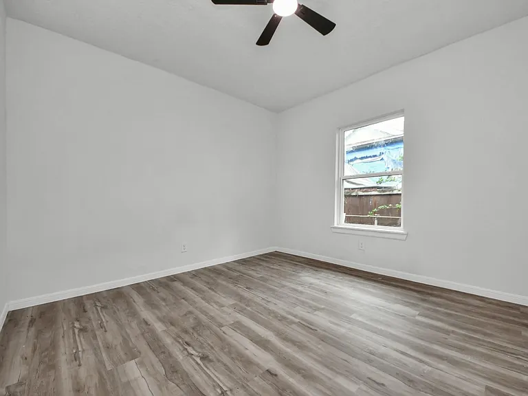 7021 Canal St #A — Photo 16