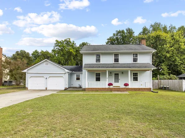 2047 Birchcreft Dr, Fayetteville, NC 28304