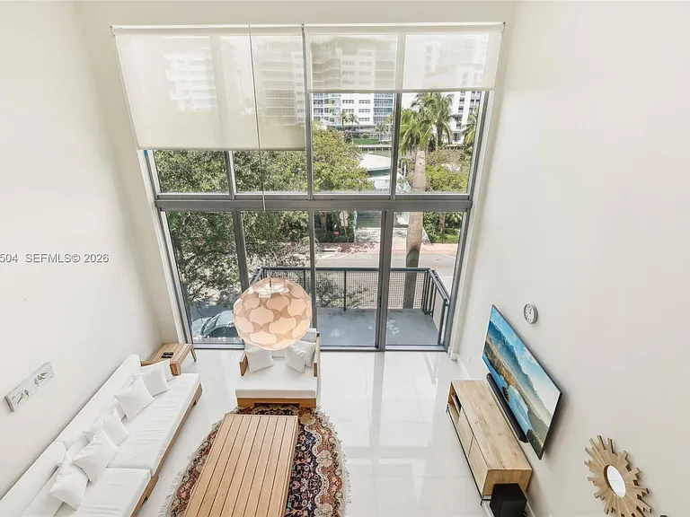 6000 Collins Ave #306 — Photo 4