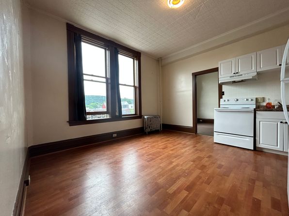 101 Main St UNIT 1