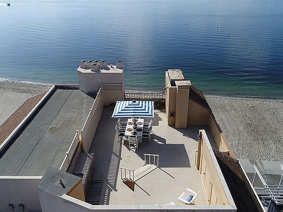 3rd image of 1125 Pacific Beach Dr Unit 401