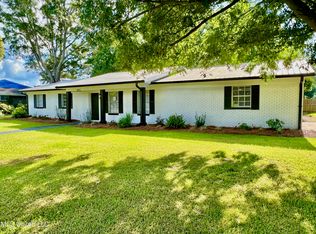 602 10th Ave SE, Magee, MS 39111