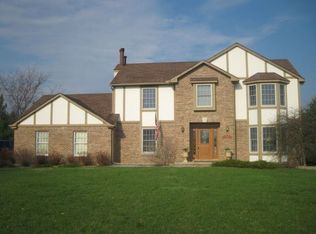 2215 Maple Creek Cir, Ann Arbor, MI 48108