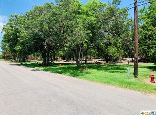 606 N Colorado St, Edna, TX 77957