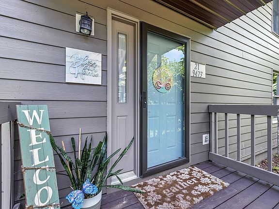2nd image of 9473 S Pointe Retreat Dr