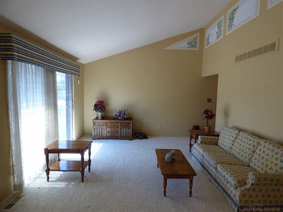 5th image of 11842 Caradonna St
