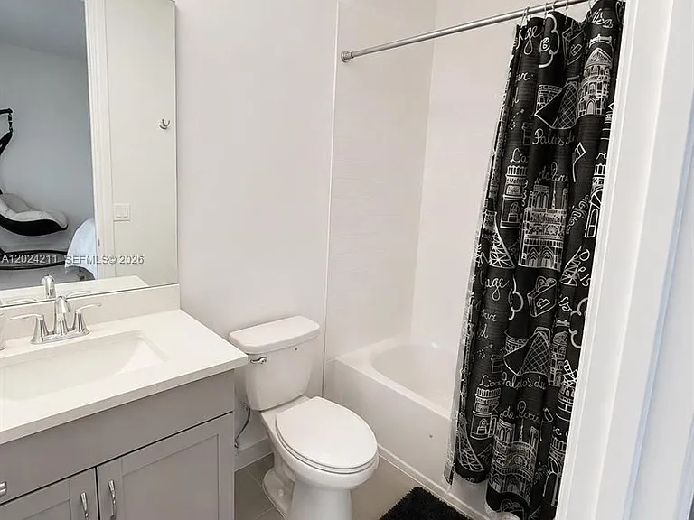 8939 Grand Prix Ln — Photo 22