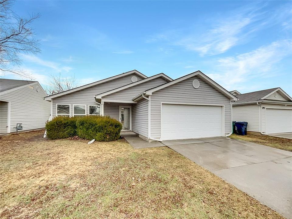 1st image of 15608 Lilly Garden Ln