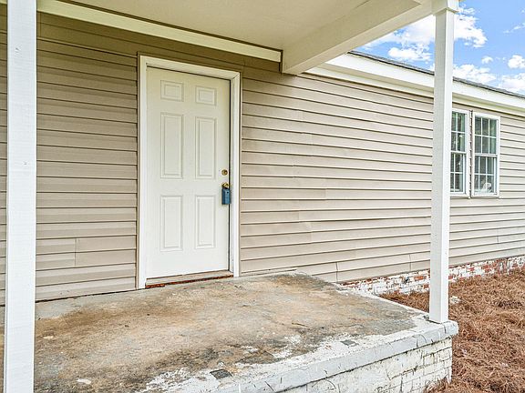 4th image of 118 Orchard Way