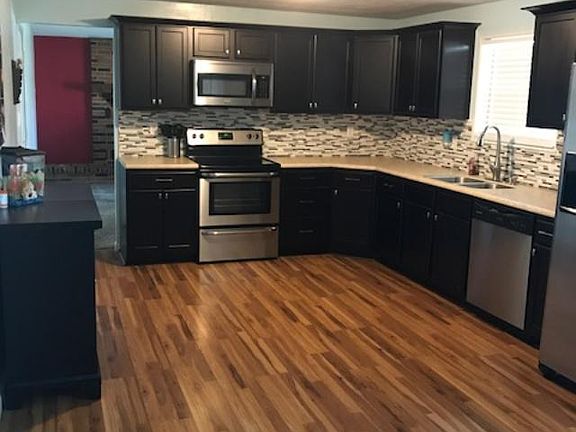 3rd image of 2356 Armstrong Dr