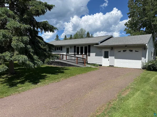 1512 10th Ave W, Ashland, WI 54806