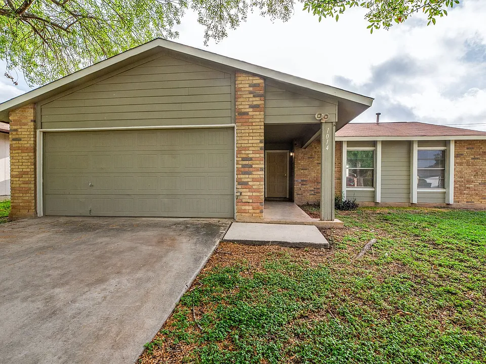 1014 Cloverbrook St