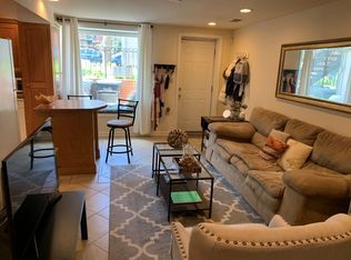 29 15th St NE #B, Washington, DC 20002