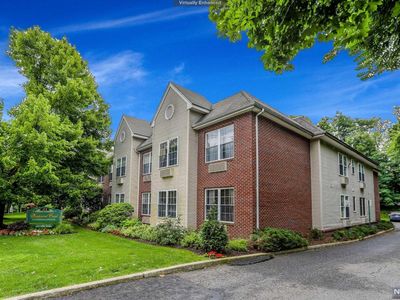25 Crest St APT 113, Westwood, NJ, 07675