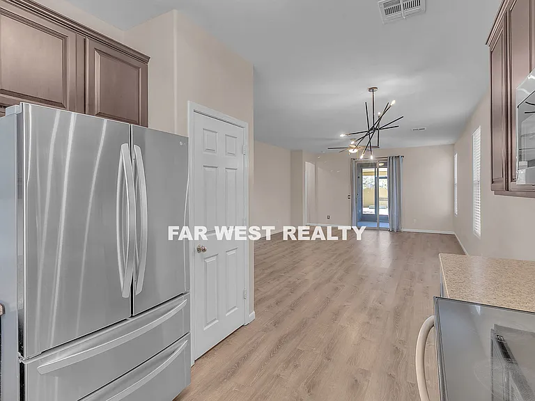 8225 N Whistling Acres Way — Photo 11