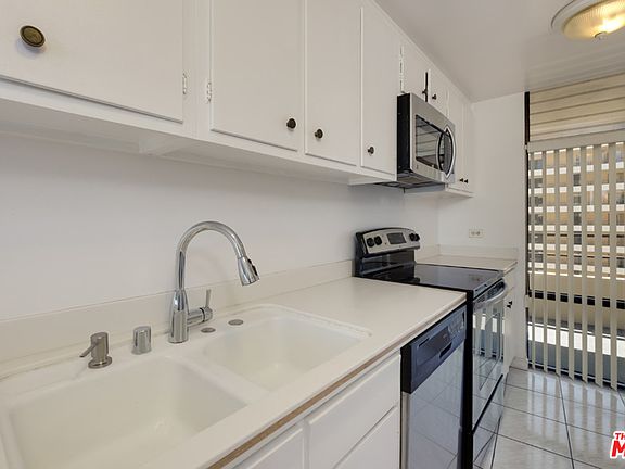 4th image of 4265 Marina City Dr Unit 909