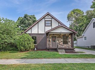 663 Frederick St, Edwardsville, IL 62025