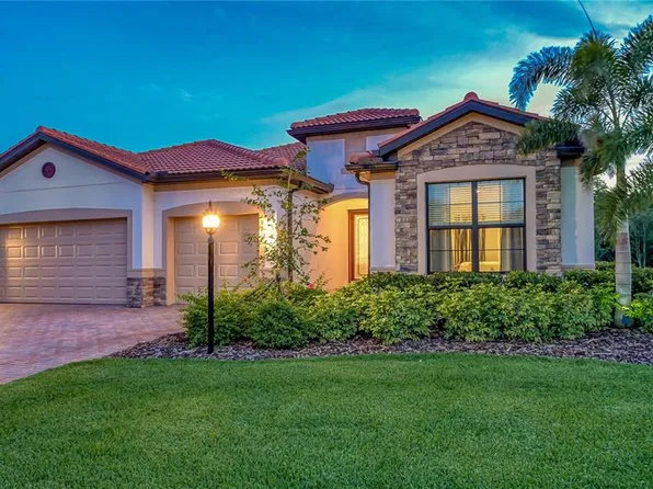 9730 Carnoustie Pl, Bradenton, FL 34211