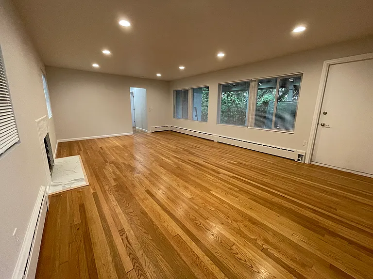 17124 Hillside Dr NE — Photo 3