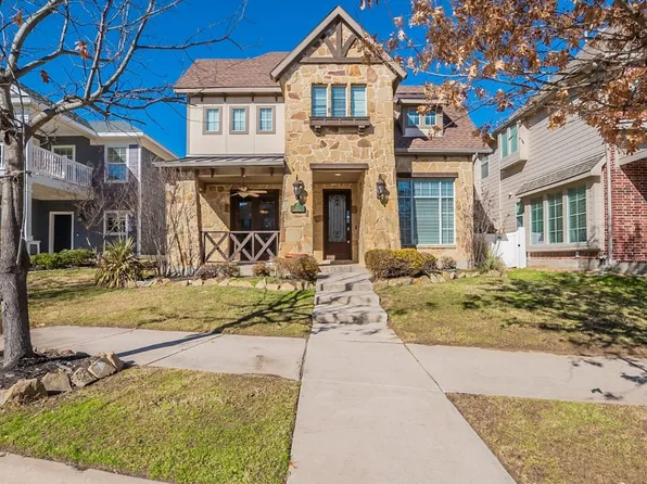 921 Hayden Ln, Aubrey, TX 76227