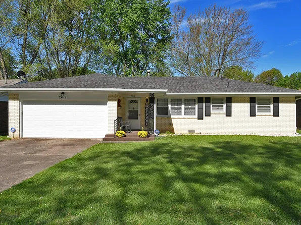 2411 S Dollison Avenue, Springfield, MO 65807