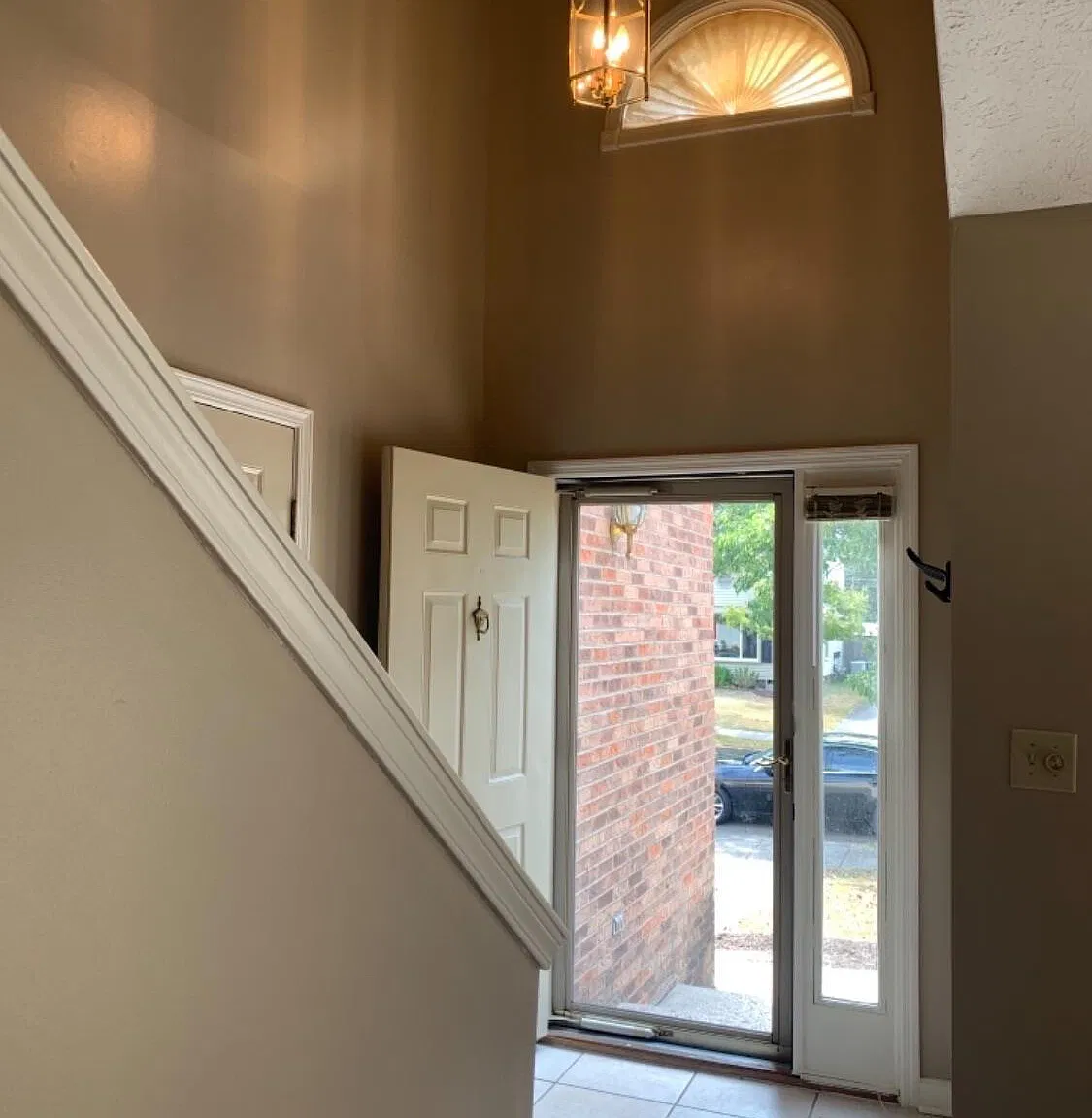 3 bed, 2.5 bath, 1060 sqft, $1,995 — Photo 3